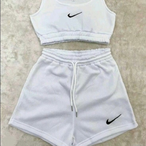 Other - Nike set